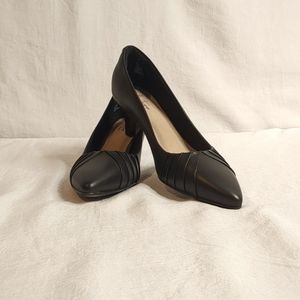 Clarks collection heels